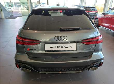 Audi - RS 6