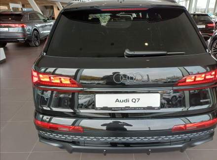 Audi - Q7