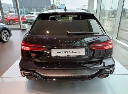 Audi - RS 6