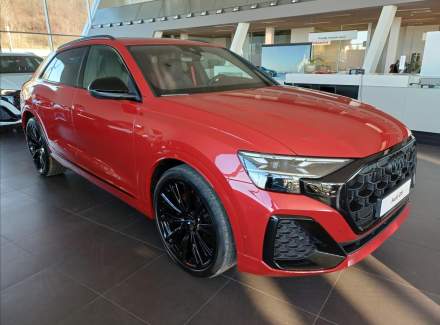 Audi - Q8