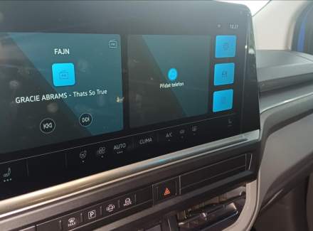 Volkswagen - Caravelle