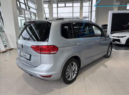 Volkswagen - Touran