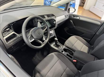 Volkswagen - Touran