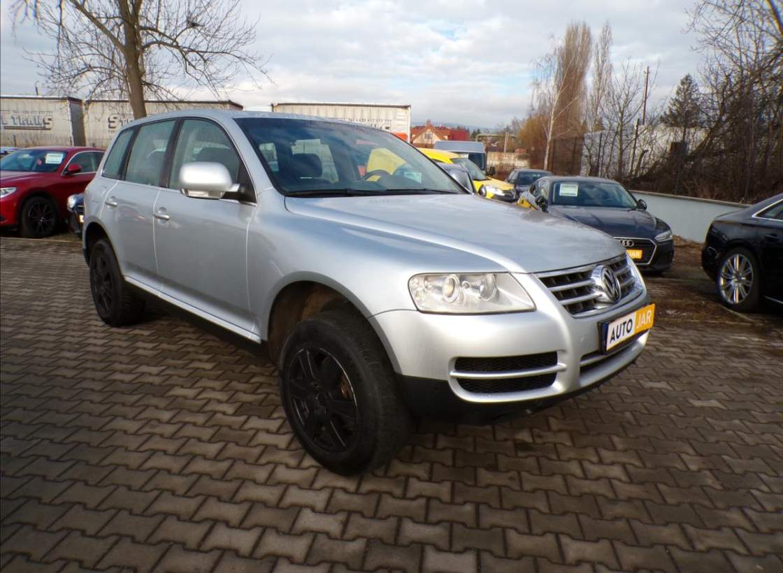 Volkswagen - Touareg