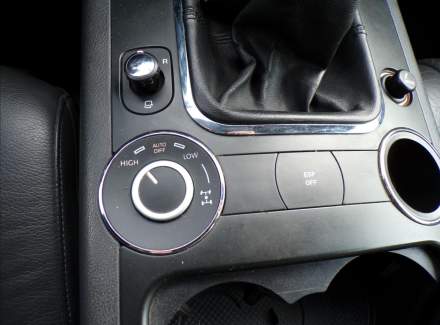 Volkswagen - Touareg