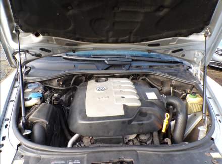 Volkswagen - Touareg