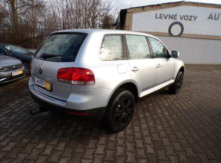 Volkswagen - Touareg