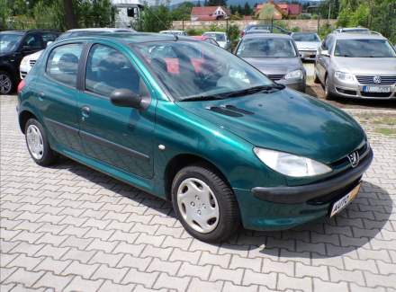 Peugeot - 206