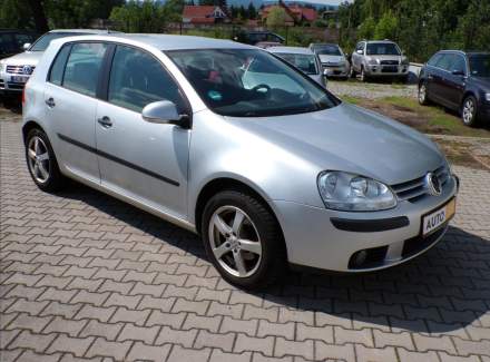 Volkswagen - Golf