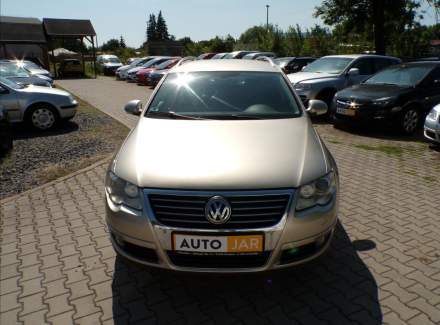 Volkswagen - Passat