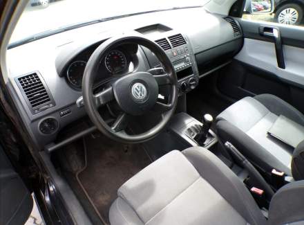 Volkswagen - Polo