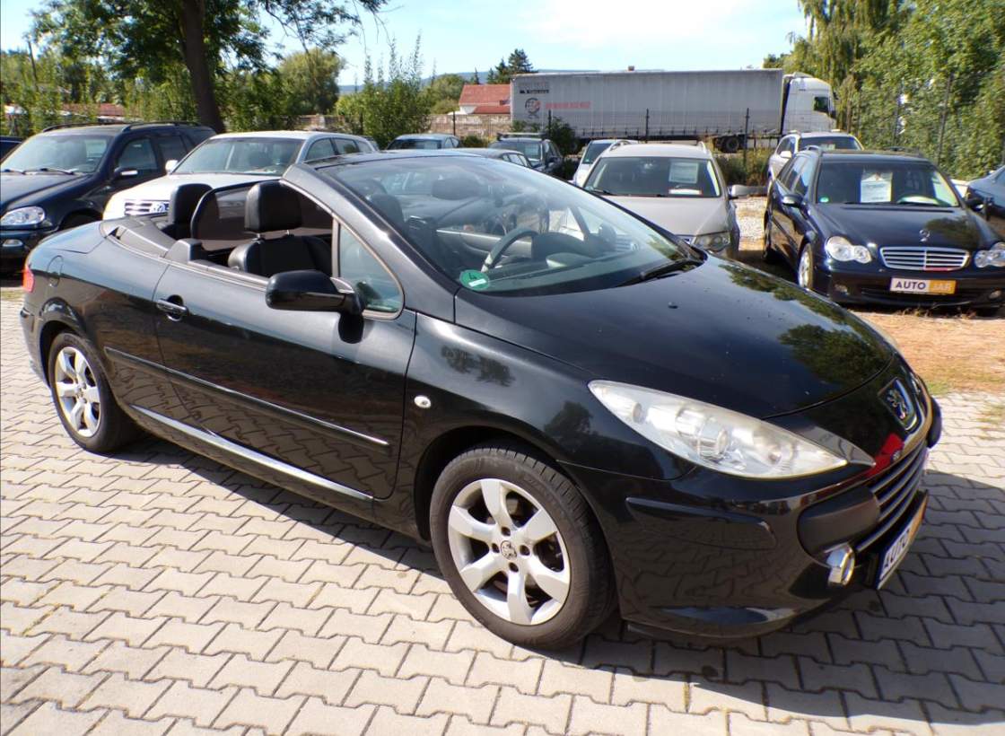 Peugeot - 307