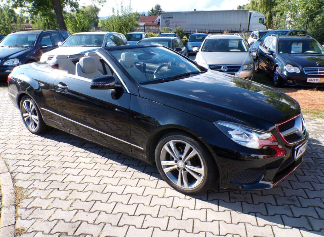 Mercedes-Benz - E-class