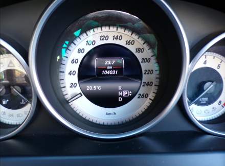 Mercedes-Benz - E-class