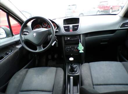 Peugeot - 207
