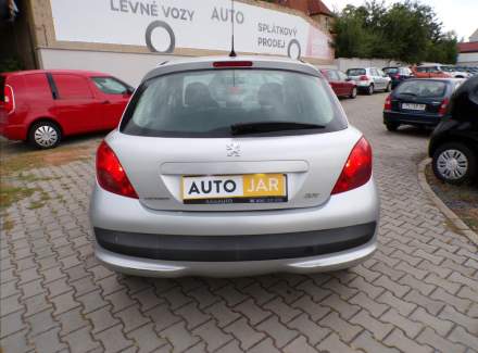 Peugeot - 207