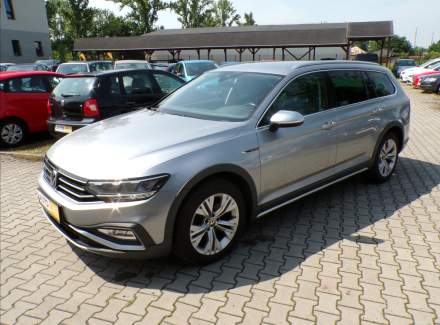 Volkswagen - Passat