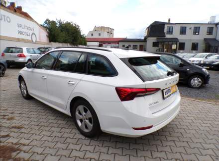 Škoda - Octavia