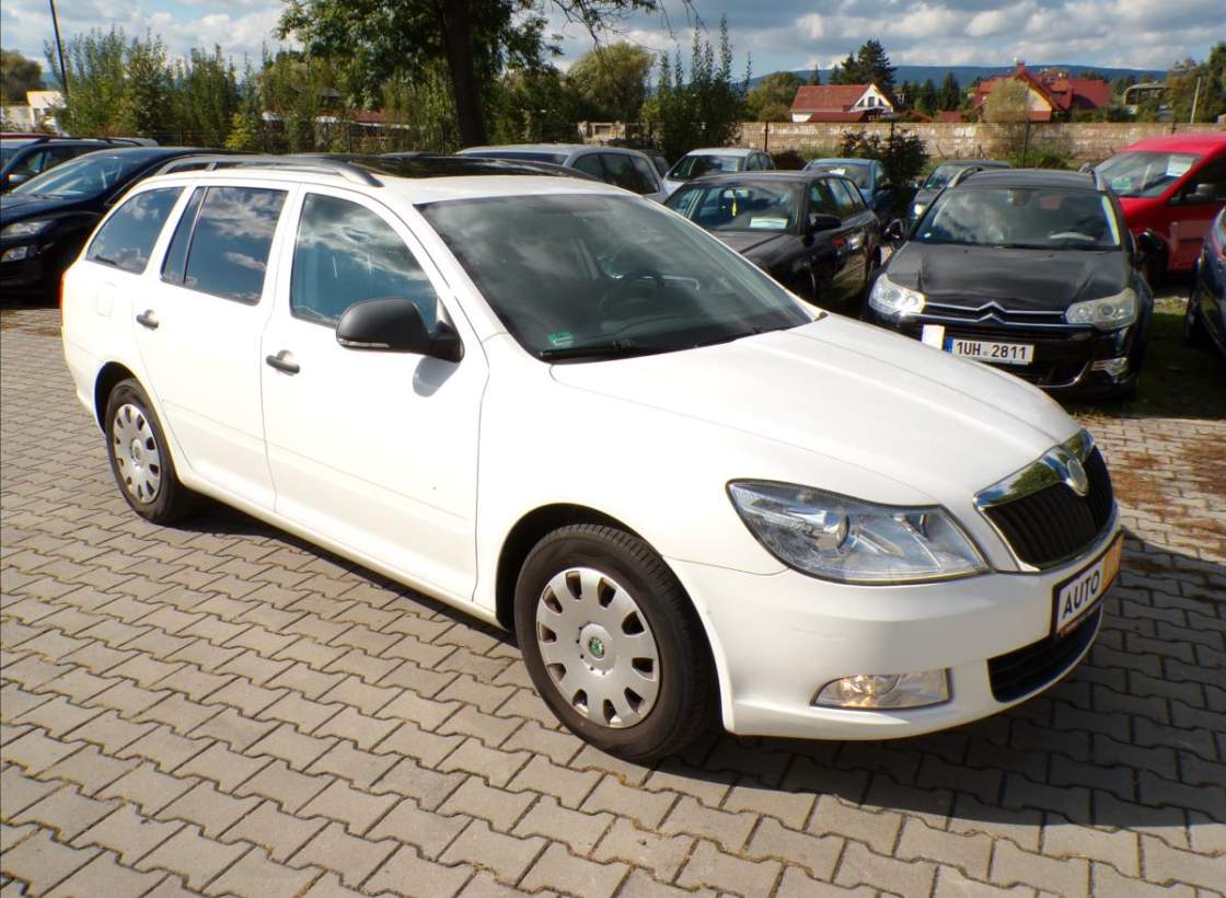 Škoda - Octavia