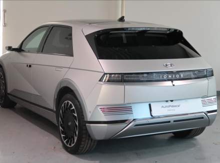 Hyundai - IONIQ 5