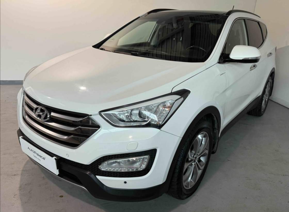 Hyundai - Santa FE