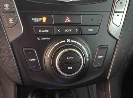 Hyundai - Santa FE