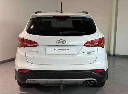Hyundai - Santa FE