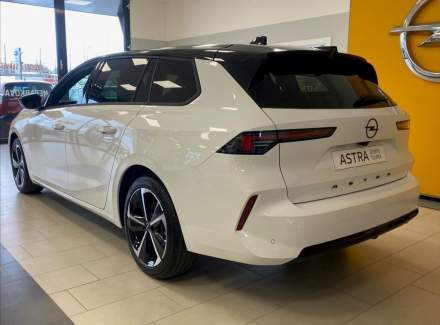 Opel - Astra