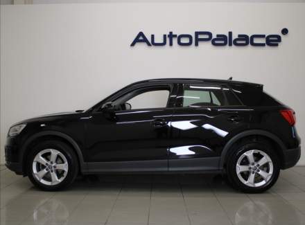 Audi - Q2