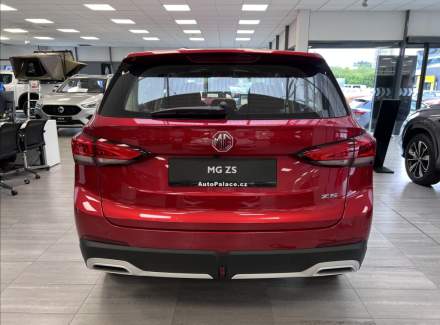 MG - ZS