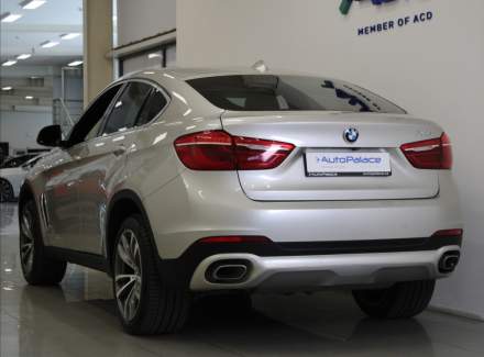 BMW - X6