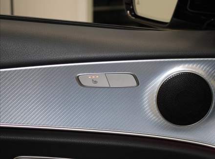 Mercedes-Benz - E-class