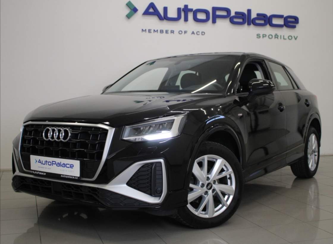 Audi - Q2