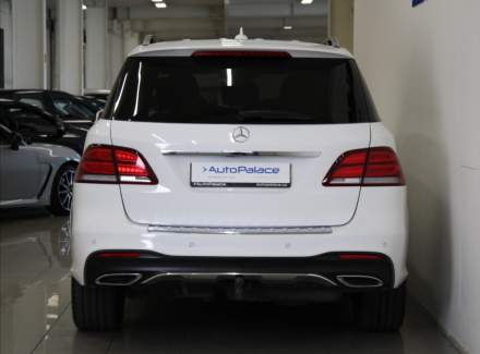 Mercedes-Benz - GLE
