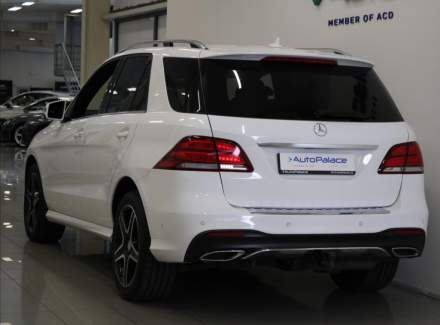 Mercedes-Benz - GLE