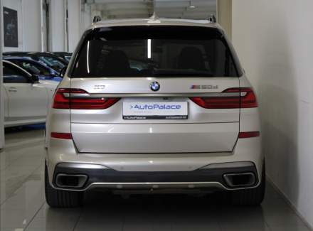 BMW - X7