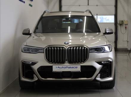 BMW - X7