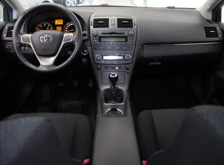 Toyota - Avensis