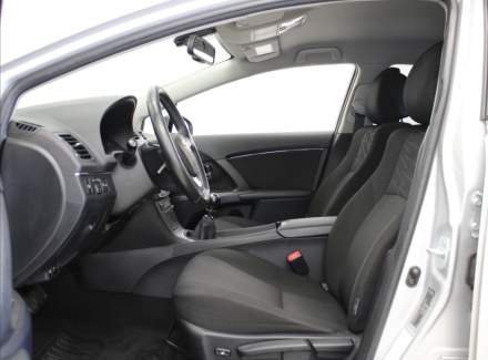 Toyota - Avensis