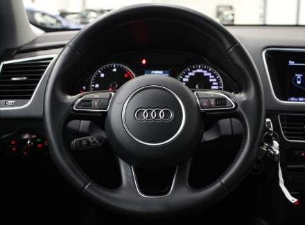 Audi - Q5
