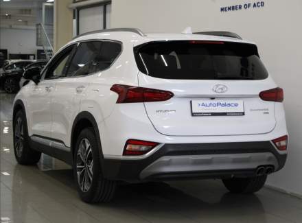 Hyundai - Santa FE