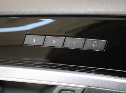 Volkswagen - Touareg