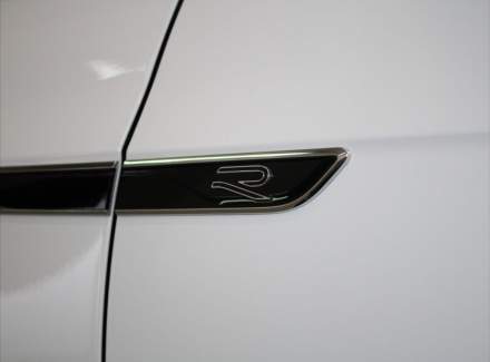 Volkswagen - Touareg