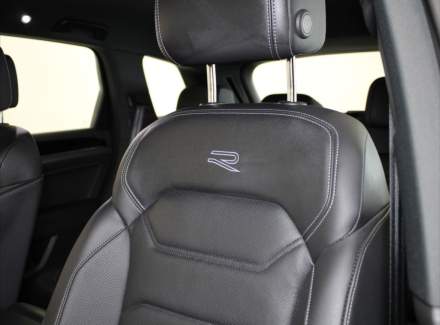 Volkswagen - Touareg