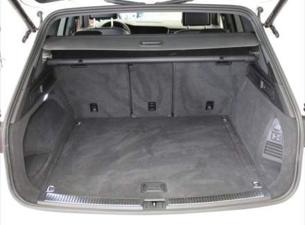 Volkswagen - Touareg