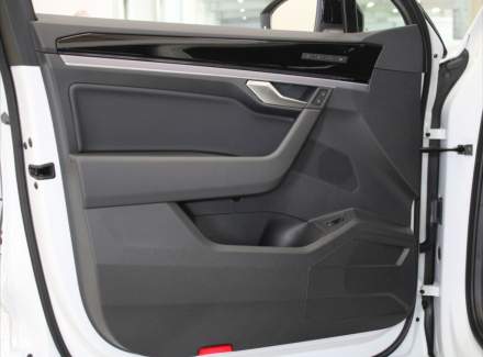 Volkswagen - Touareg