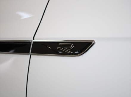 Volkswagen - Touareg