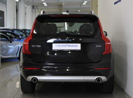 Volvo - XC90