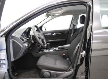 Mercedes-Benz - C-class