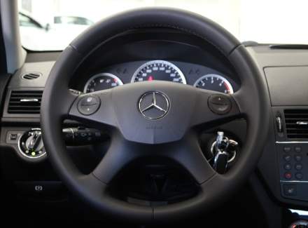 Mercedes-Benz - C-class